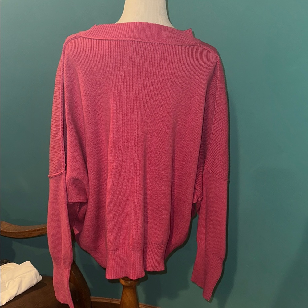 Sweater - Picture 2 of 6